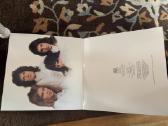 Queen II - nuotraukos Nr. 3