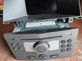 Opel grotuvas CD 30 su ekranu