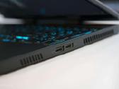 Dell M15 Alienware Titan Gtx 1660 Ti 6 GB - nuotraukos Nr. 3