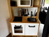 Vaikiška Ikea virtuvėlė su indų rinkinuku