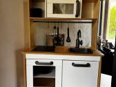 Vaikiška Ikea virtuvėlė su indų rinkinuku - nuotraukos Nr. 2