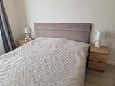 Ikea malm naktiniai staliukai - nuotraukos Nr. 3