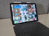 iPad a16(2025)+logitech combo touch+ esr pencil