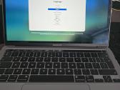 MacBook Pro 13" (M1, 2020) 8gb RAM 512gb SSD