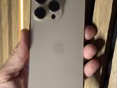 Apple iPhone 16 pro max 512gb Gold su defektu