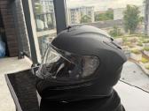 Mt Targo pilnas motociklininko šalmas matinė juo