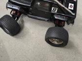 Traxxas e-maxx 1/8 RC modelis - nuotraukos Nr. 2