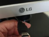 LG monitorius su Hdmi 22 coliai - nuotraukos Nr. 3