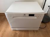 Laisvai pastatoma indaplovė Electrolux