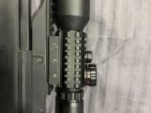 Airsoft ginklas su įvairiais priedais - nuotraukos Nr. 6
