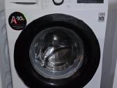 LG F4r3011nswb
