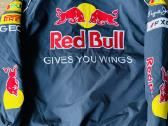 Red Bull striukė - nuotraukos Nr. 3