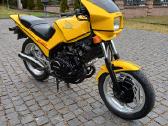 Pardudu motocikla Honda Vf 400f