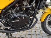 Pardudu motocikla Honda Vf 400f - nuotraukos Nr. 12