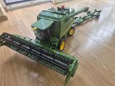 Bruder kombainas John Deere, 02132