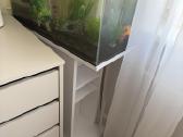 Aquel 54l su spintele + priedais
