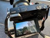 Sisteminis Sony Alfa 6000 su 3 objektyvais, dėklu