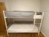Parduodama dviaukštė Ikea lova