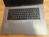MacBook Pro A1707 Mid 2017 i7 16gb 500gb SSD