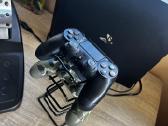 Playstation 4 pro su papildais - nuotraukos Nr. 3
