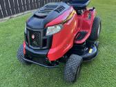 Sodo traktoriukas Mtd Optima 200h