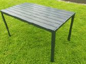 Lauko stalas, juodos sp., 140 x 80 x 74 cm.