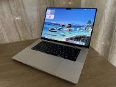 MacBook Pro 16 M1 Pro / 16gb / 1tb