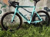 Bianchi oltre