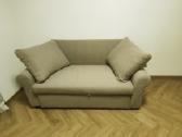 Parduodama naudota sofa su miegama dalimi.