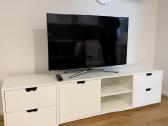 TV komoda iš 3 dalių