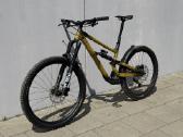 Specialized Status 2 170 Full Suspension MTB