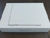 MacBook Air M4 24gb / 512gb Dėžė