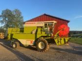 Claas Dominator 76