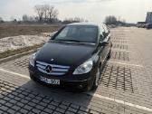 Mercedes Benz B180