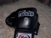 Fairtex muay thai/kickboxing gloves