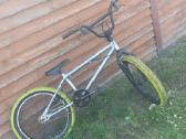 BMX dviratis, paruoštas važinėjimui