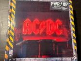 Nauji CD, supakuoti, tinka dovanai Ac/dc
