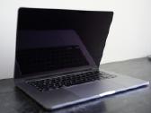 MacBook Air 15" M3 24gb RAM 96% baterija