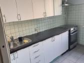 Išnuomojamas 3 kamb. butas Vidzgiryje, renovuotame - nuotraukos Nr. 2