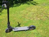 Elektrinis paspirtukas Xiaomi Mi Scooter Essential