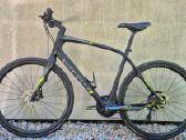 Specialized sirrus hibridinis dviratis