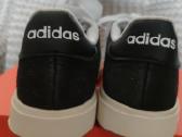 Adidas Kedai - nuotraukos Nr. 3