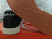 Adidas Kedai - nuotraukos Nr. 4
