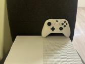 Parduodu Xbox One S