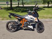 KTM Duke 690r