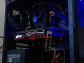 Gaming kompiuteris / Monitorius / priedai