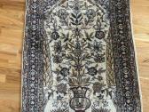 Nuostabus vilnos kilimas 142 cm - 94 cm