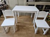 Vaikiškas ikea staliukas su kėdėmis ir virtuvėlė - nuotraukos Nr. 3