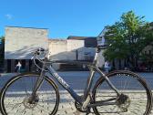 Hibridinis miesto dviratis Avenue spirit 3000