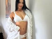 Mia